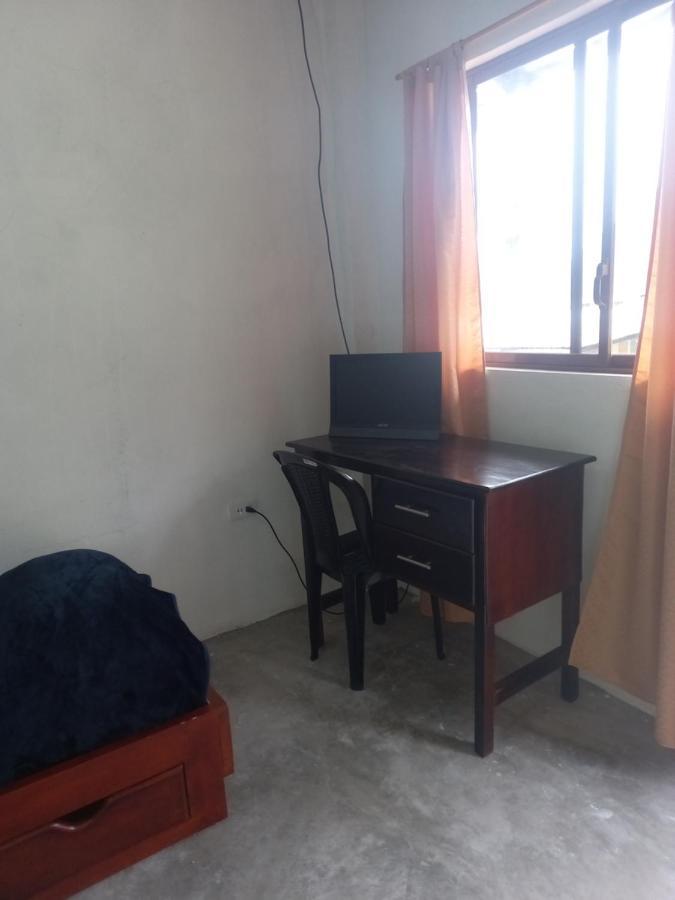 Montano Camping&Hostel Banos  Bagian luar foto