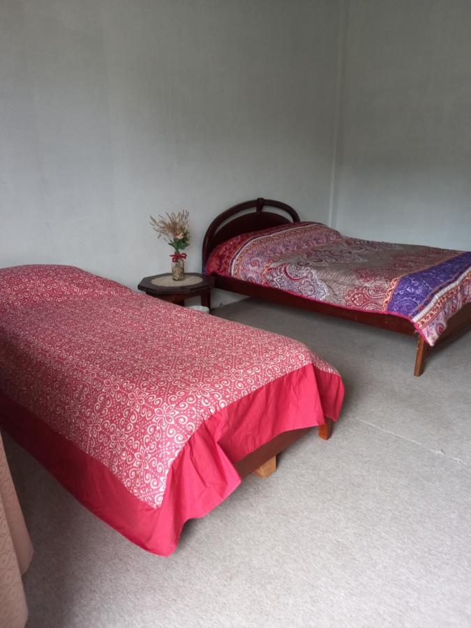 Montano Camping&Hostel Banos  Bagian luar foto