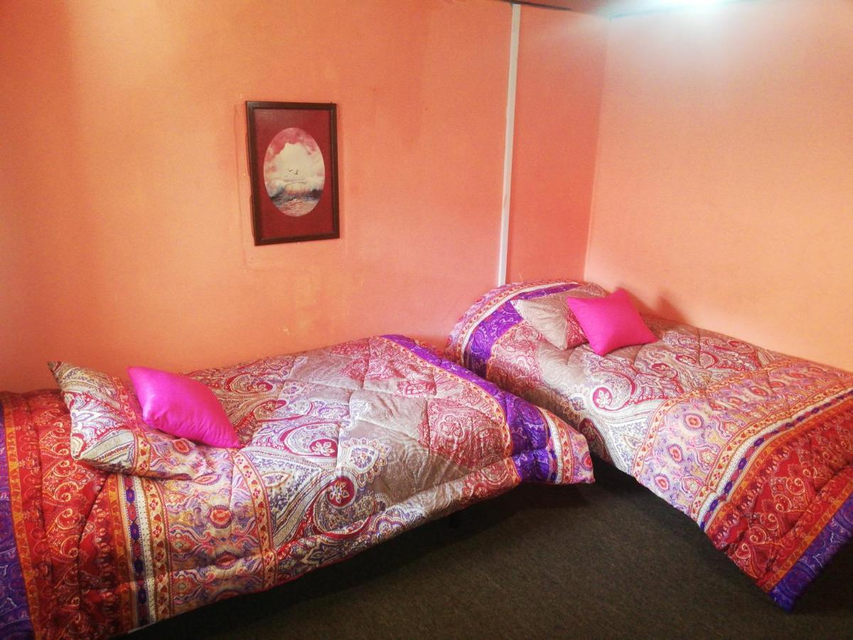 Montano Camping&Hostel Banos  Bagian luar foto